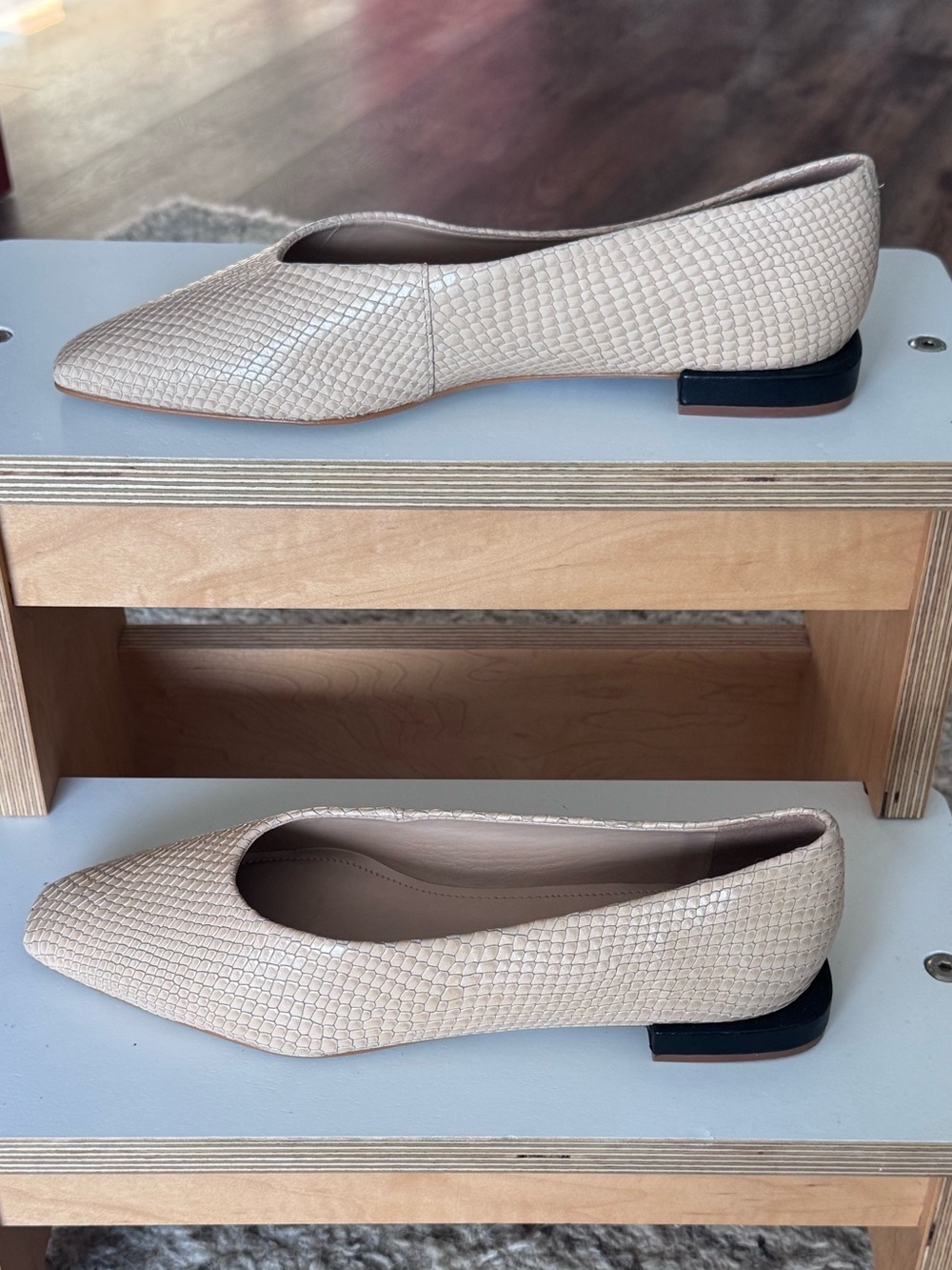 SAKS FIFTH AVENUE Snakeskin Leather Ballet Flats SIZE 8